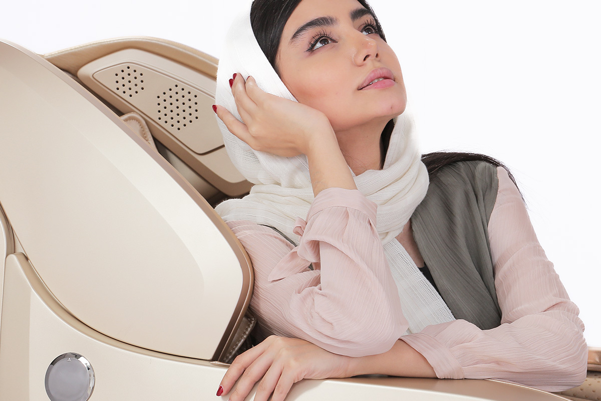 Rotai Massage Chair
